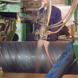 Welded spiral pipe